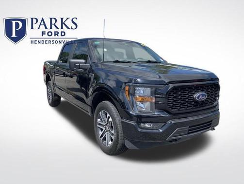 AGATE BLACK METALLIC 2023 Ford F-150 XL