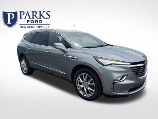 2023 Buick Enclave Essence AWD
