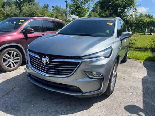 2023 Buick Enclave Essence AWD