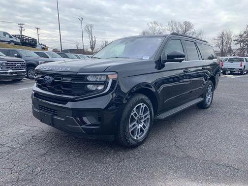2025 Ford Expedition Max Active 4x4