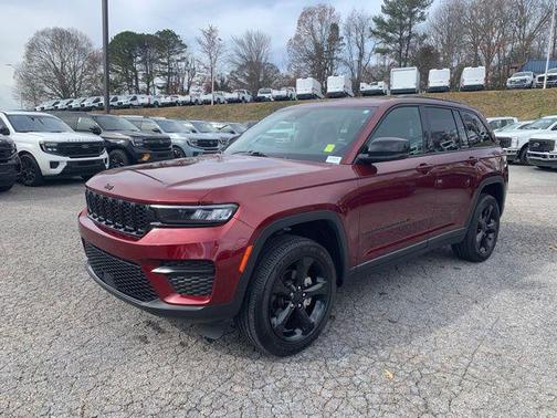 2023 Jeep Grand Cherokee Altitude