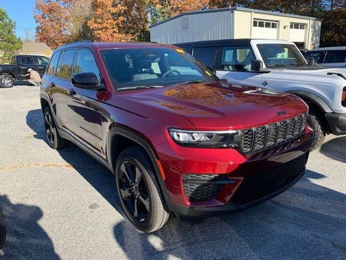 2023 Jeep Grand Cherokee Altitude