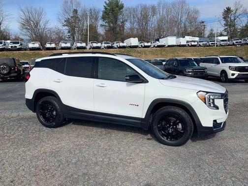 2023 GMC Terrain AWD AT4