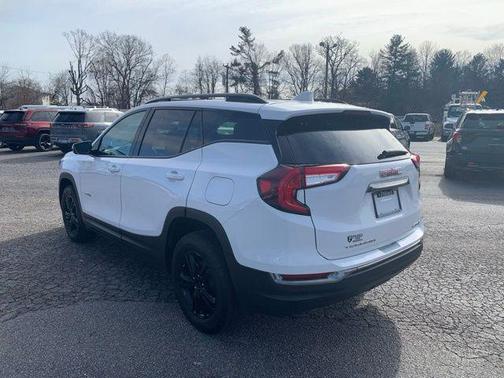 2023 GMC Terrain AWD AT4