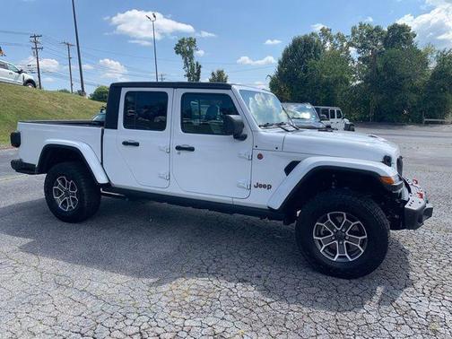 2024 Jeep Gladiator Mojave X