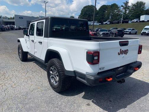 2024 Jeep Gladiator Mojave X