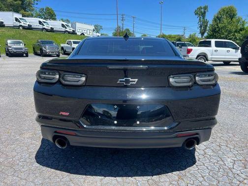 2022 Chevrolet Camaro RWD Coupe LT1
