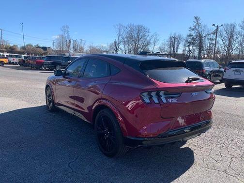 2025 Ford Mustang Mach-E GT