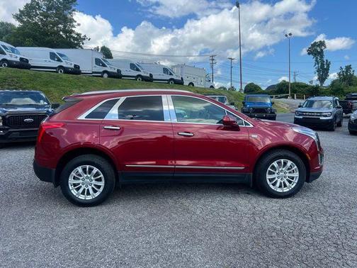 2019 Cadillac XT5 Base