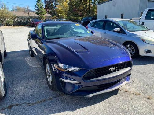 2020 Ford Mustang EcoBoost