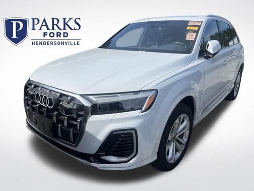 2025 Audi Q7 45 Premium
