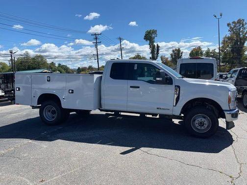 2025 Ford F-350 XL