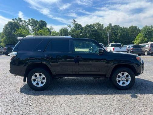 2017 Toyota 4Runner SR5