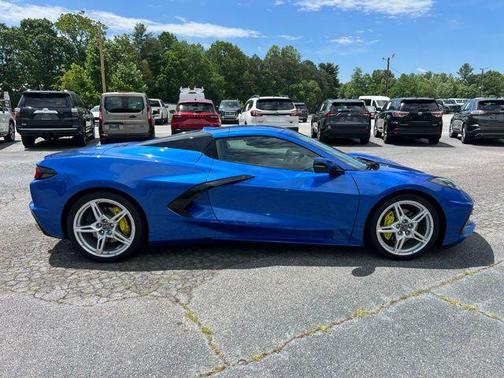 2022 Chevrolet Corvette Stingray w/3LT