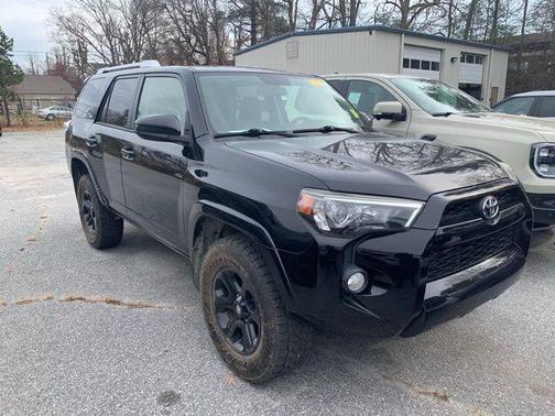 2017 Toyota 4Runner SR5