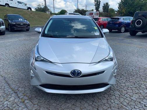 2018 Toyota Prius Three Touring