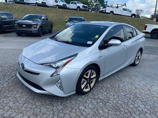 2018 Toyota Prius Three Touring