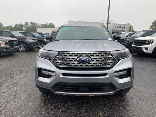 ICONIC SILVER METALLIC 2022 Ford Explorer Limited