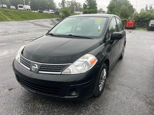 2009 Nissan Versa 1.8 S