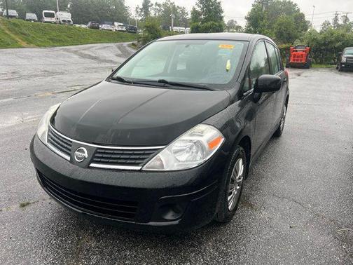 2009 Nissan Versa 1.8 S