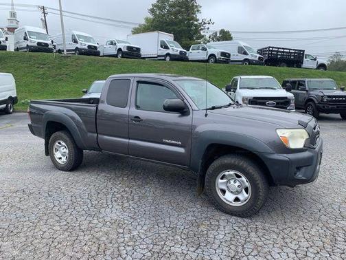 2014 Toyota Tacoma Base