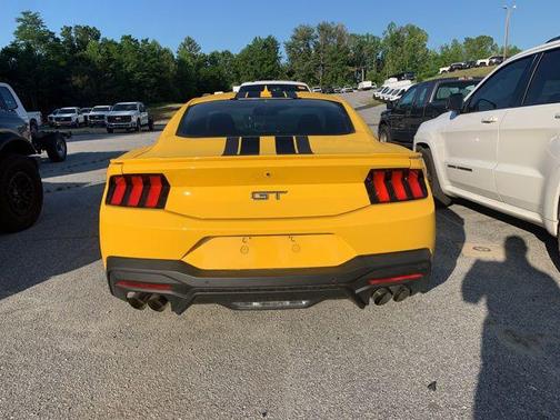 YELLOW SPLASH METALLIC 2024 Ford Mustang GT
