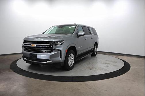 2023 Chevrolet Suburban LT
