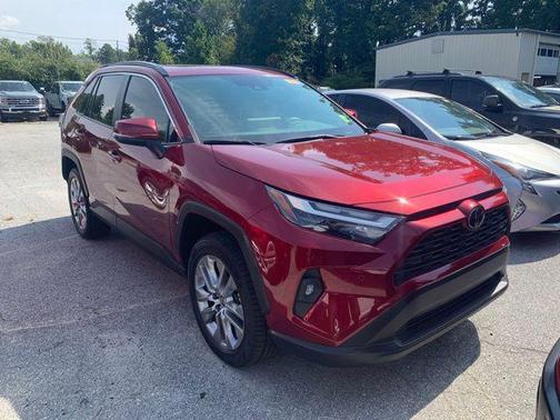 2023 Toyota RAV4 XLE Premium