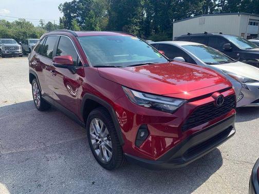 2023 Toyota RAV4 XLE Premium