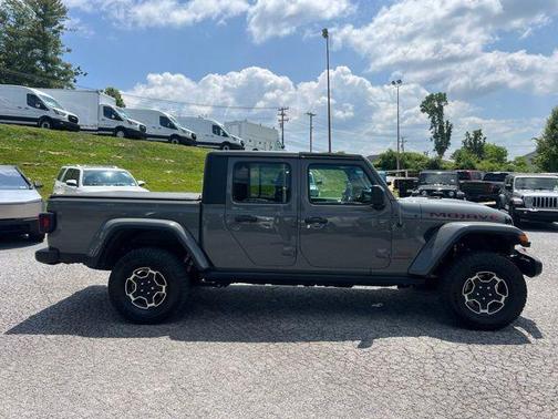 2022 Jeep Gladiator Mojave 4x4