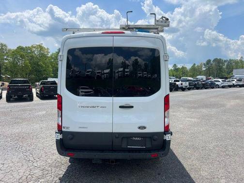2017 Ford Transit-250 Base