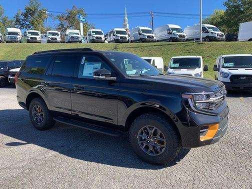 2025 Ford Expedition Tremor