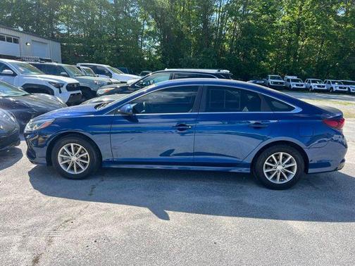 2019 Hyundai SONATA SE