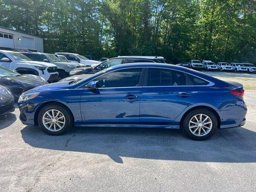 2019 Hyundai SONATA SE
