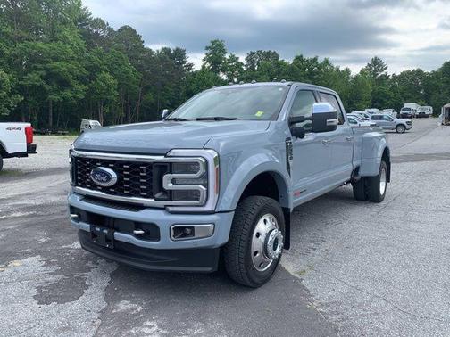 GLACIER GRAY 2024 Ford F-450 Platinum