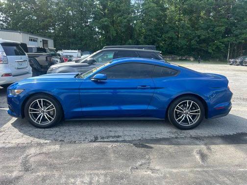 2017 Ford Mustang EcoBoost Premium
