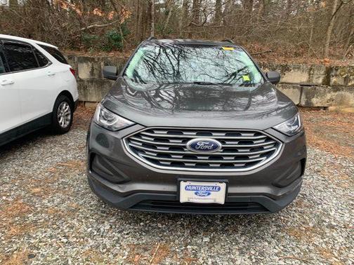 2020 Ford Edge SE