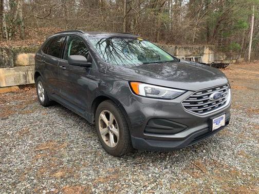 2020 Ford Edge SE