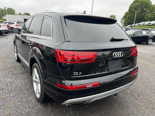 2019 Audi Q7 55 Prestige