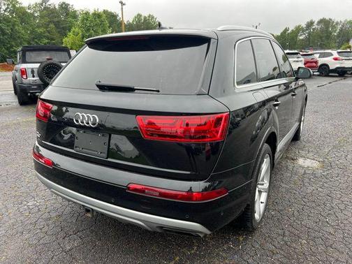 2019 Audi Q7 55 Prestige