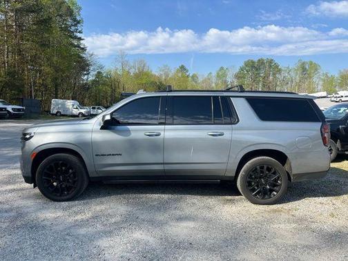 2023 Chevrolet Suburban LS