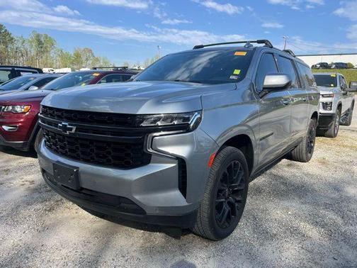 2023 Chevrolet Suburban LS