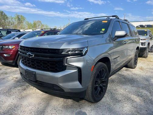2023 Chevrolet Suburban LS