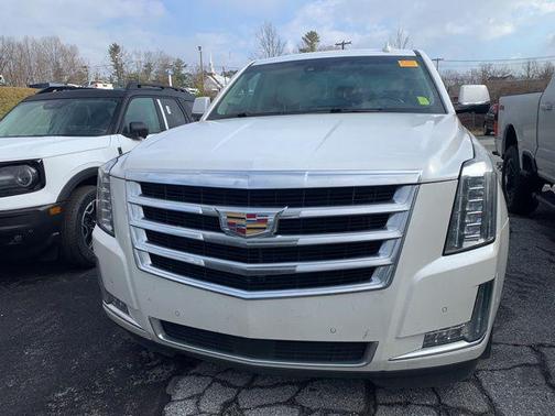 2017 Cadillac Escalade ESV Premium Luxury