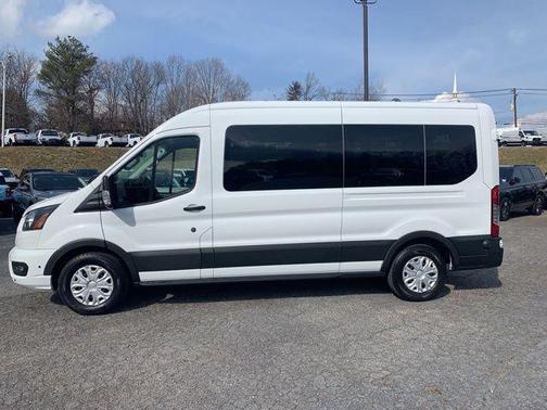 2024 Ford Transit-350 XLT