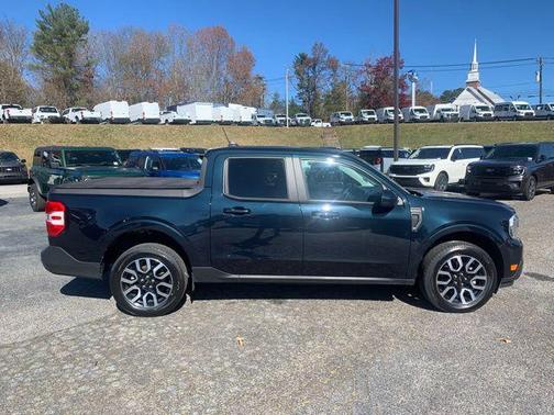 2023 Ford Maverick Lariat