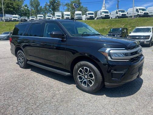 2024 Ford Expedition Max XLT