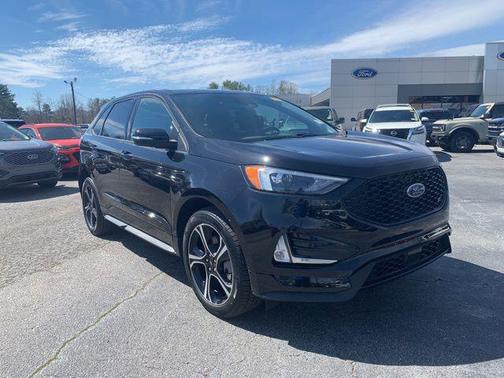 2022 Ford Edge ST