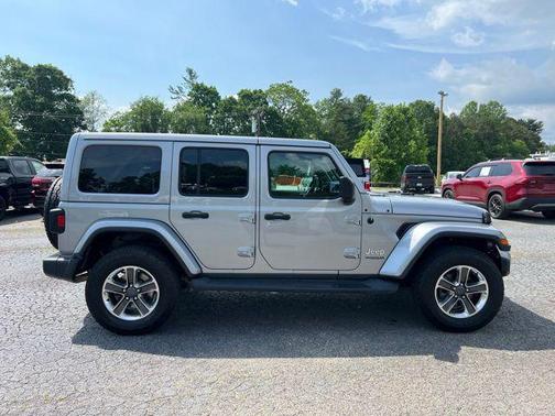 2018 Jeep Wrangler Unlimited Sahara