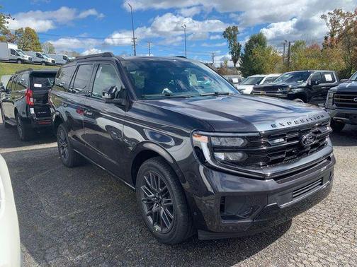 2025 Ford Expedition Platinum